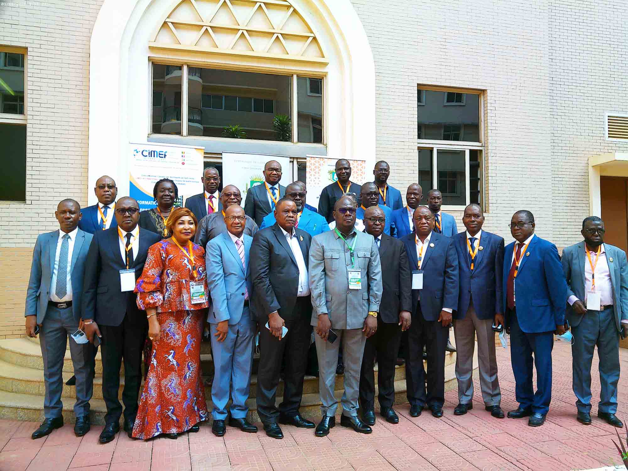 Gestion des risques de change et  de taux d’intérêt