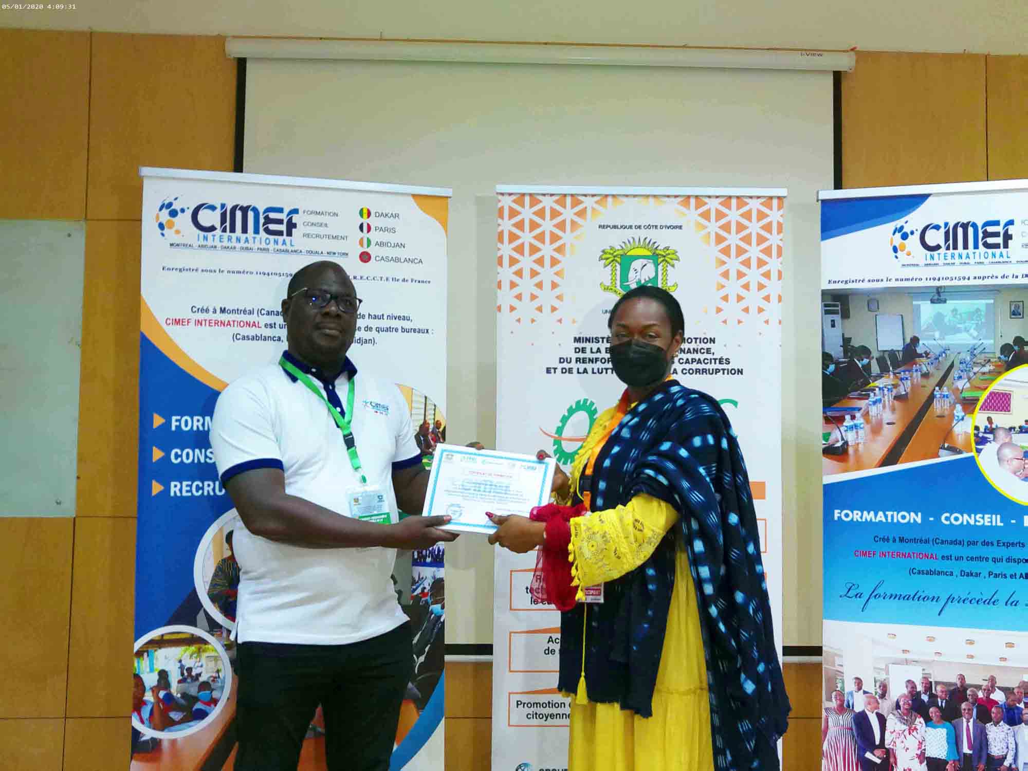 Mise en place d’un service financier mobile dans une organisation