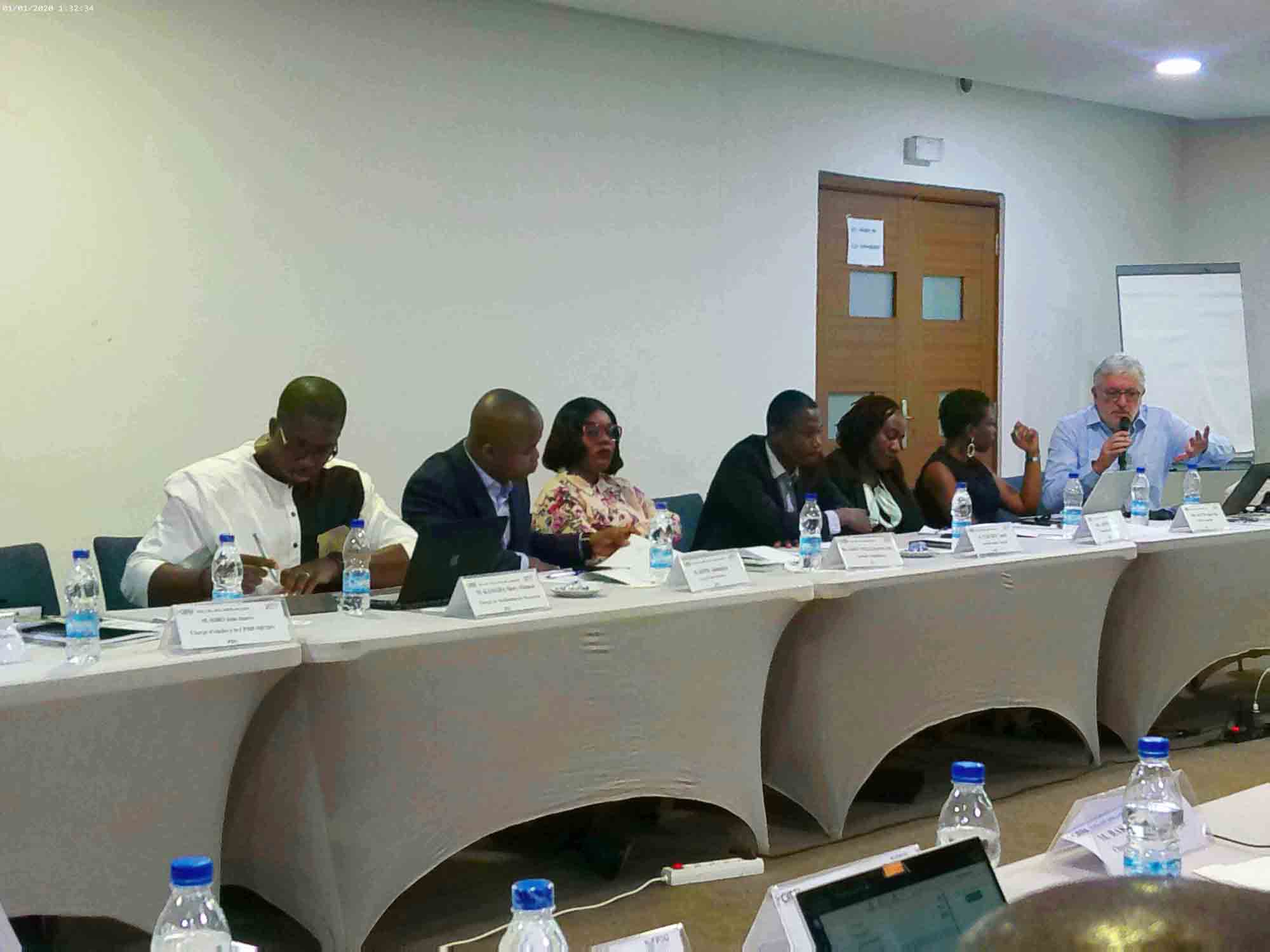 Gestion approfondie du portefeuille et pratique des techniques bancaires et financières