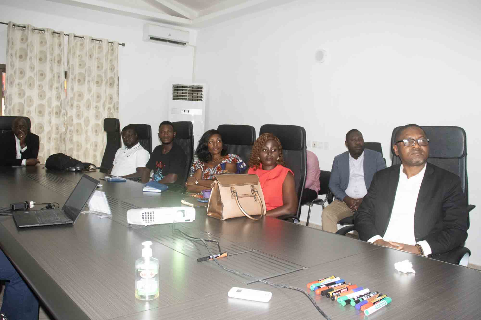 Techniques de reduction de coûts  et  pilotage de la performance  : Méthodes ABC, ABM et TDABC